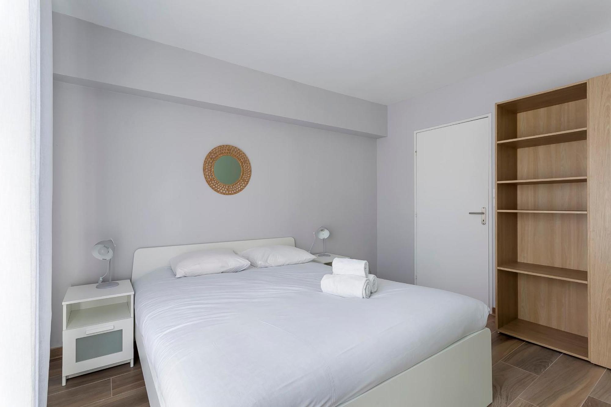 Suite Granges En Rez-De-Jardin Pour 4 Voyageurs 里昂 外观 照片